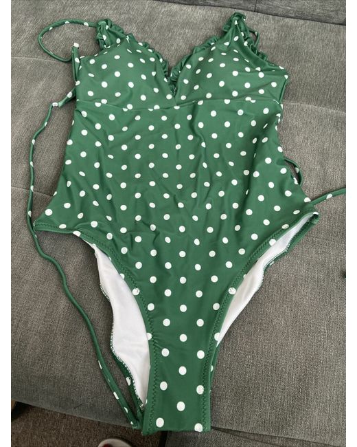 Zaful  Green Polka Dot Swimsuit 8
