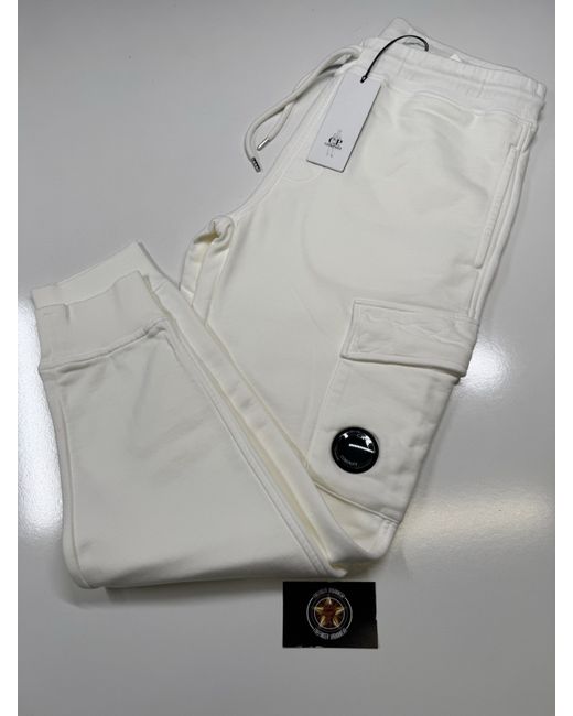 Cp Company Men's White 100a Cotton Diagonal Fleece Lens Pocket Sweatpants Large