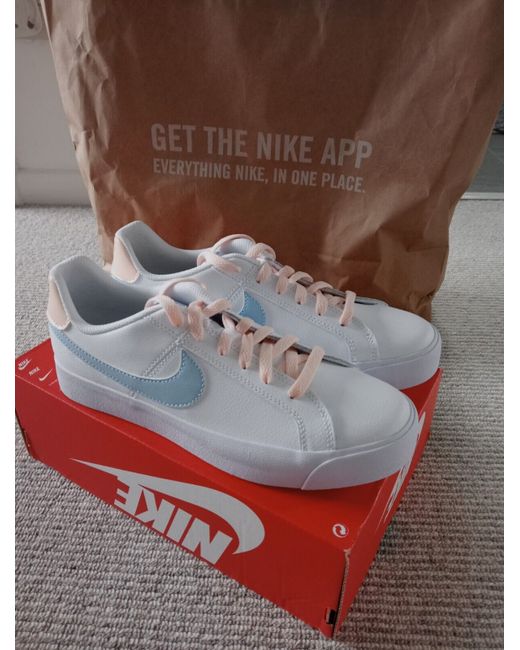 Nike Women's  Court Royale Ac 5