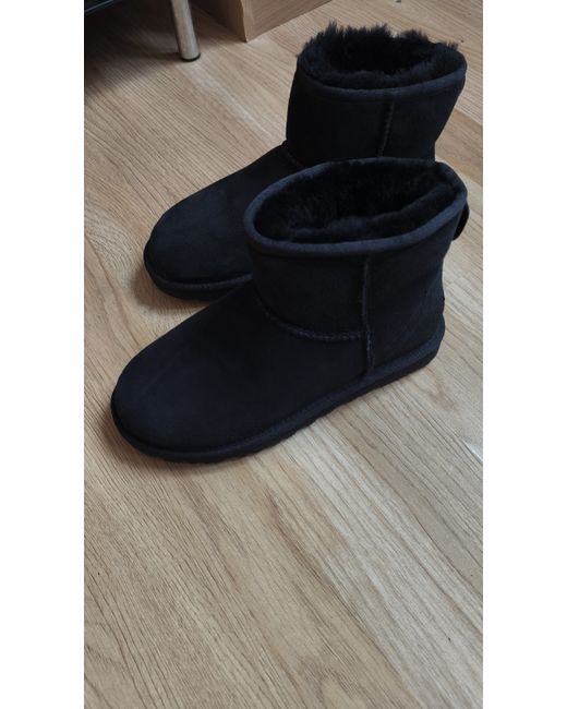 Ugg Women's Black Classic Mini Ii Boot