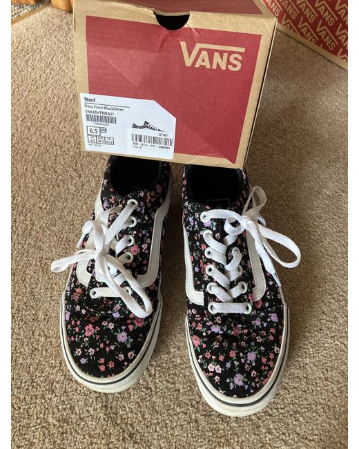 Vans Women's Black 5 Ward Ŵ W Vn0a3iuniju