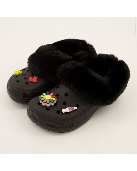 Crocs Women's Black Classic Mammoth Charm Clogs New 5