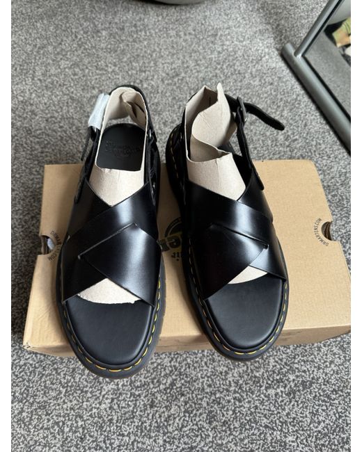 Dr. Martens Men's  Dr Martin