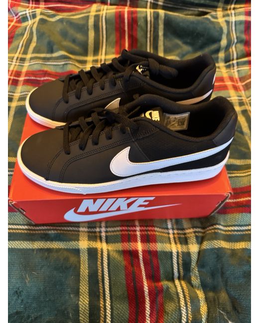 Nike Women's  Court Royale Trainers 7.5 Uk Euro 42