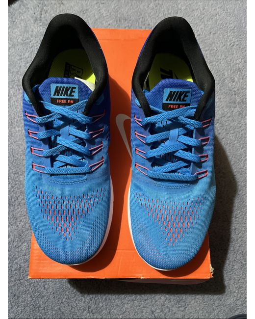 Nike Women's  Wmns Free Rn Uk 6