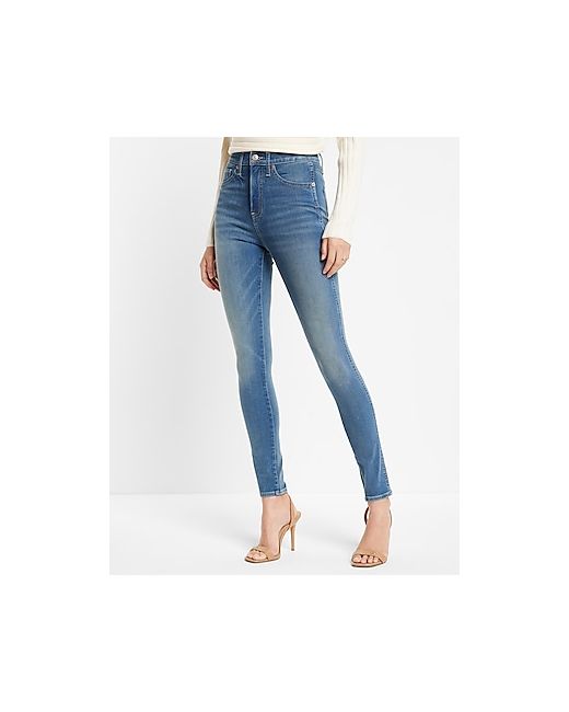 https://img.stylemi.co/unsafe/fit-in/520x650/filters:fill(fff)/products/express/29326222-express-high-waisted-medium-wash-skinny.jpg
