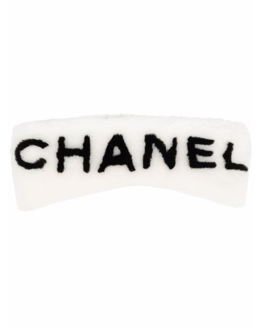 Chanel Pre-Owned Women's White 2010s Logo Print Fur Headband