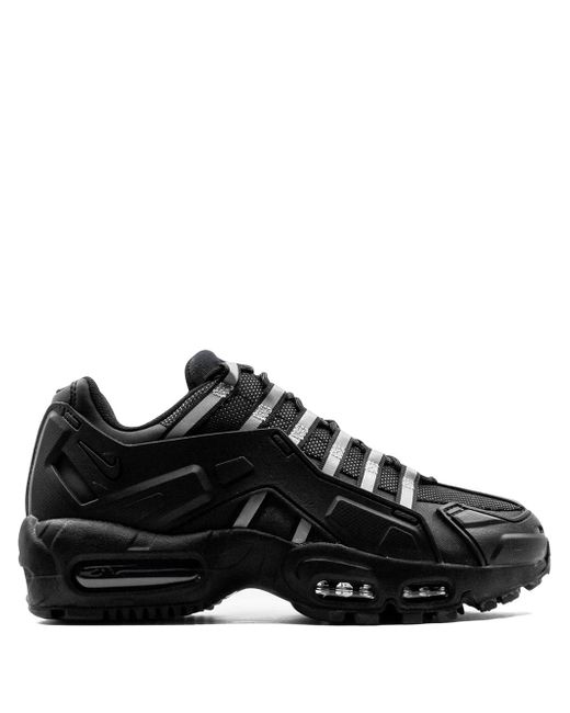 Nike Women's Black Air Max 95 Ndstrkt Reflective Sneakers