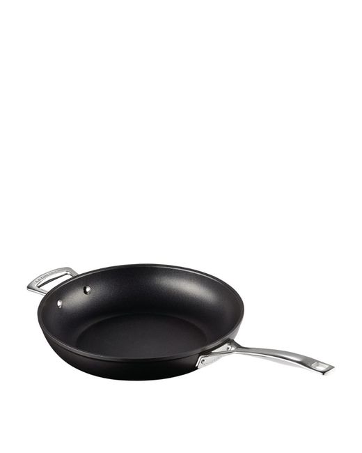 https://img.stylemi.co/unsafe/fit-in/520x650/filters:fill(fff)/products/harrods/35644542-le-creuset-toughened-non-stick-deep-frying-pan.jpg